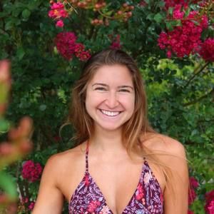 Meet your Posher, Eva